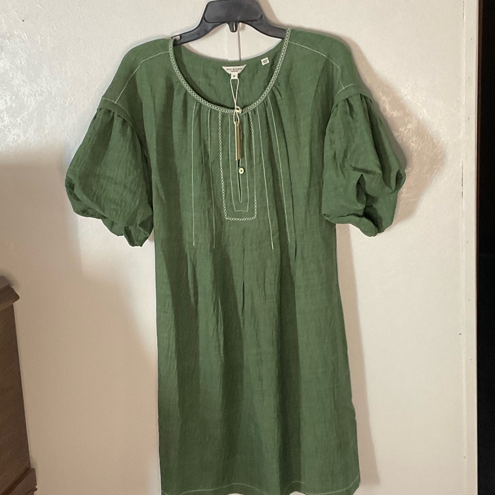 Max Studio Green Puff Sleeve Dress